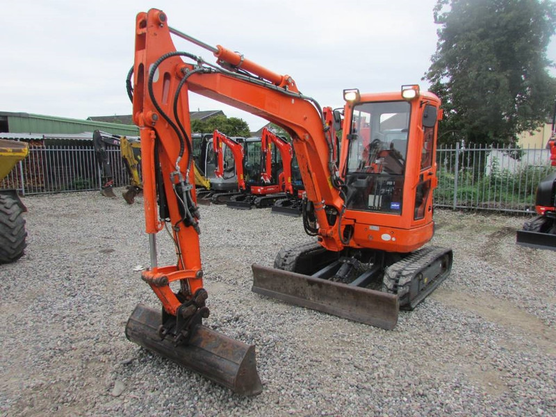 Kubota U 35-3 alpha 3 Minibagger 22.000 EUR - Mini excavator: picture 3 Kubota U 35-3 alpha 3 Minibagger 22.000 EUR - Mini excavator: picture 3