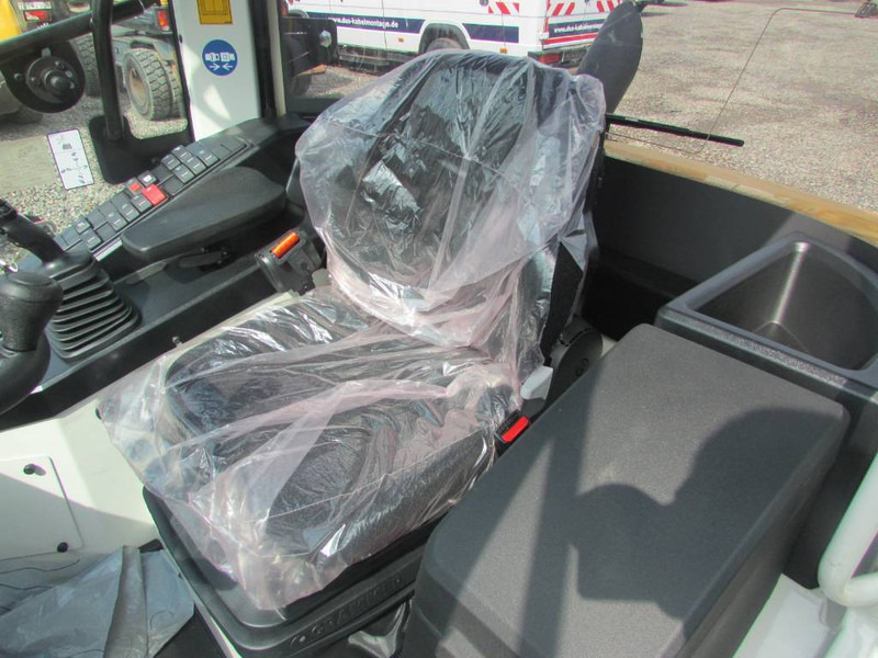 New Wheel loader Liebherr L 506 C Compact 47.000 EUR netto Radlader 506C: picture 9