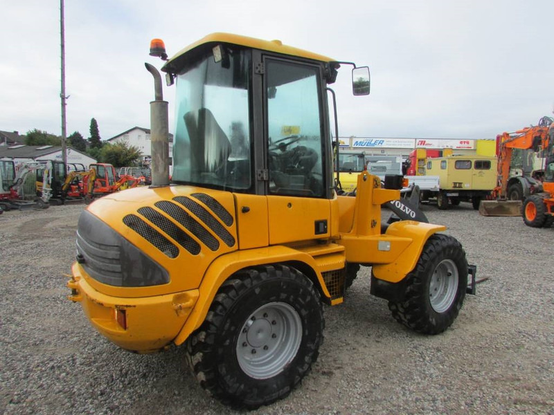 Volvo L 35 B-Z Radlader 16.000 EUR - Wheel loader: picture 5 Volvo L 35 B-Z Radlader 16.000 EUR - Wheel loader: picture 5