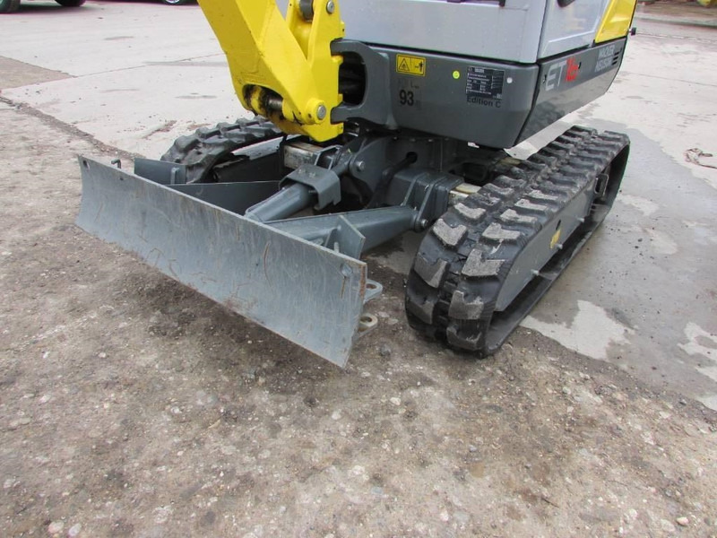 WACKER NEUSON ET 16 Minibagger 22.500 EUR hydr. Schnellwechsler - Mini excavator: picture 2 WACKER NEUSON ET 16 Minibagger 22.500 EUR hydr. Schnellwechsler - Mini excavator: picture 2