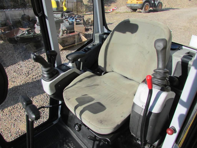 Mini excavator WACKER NEUSON ET 24 Minibagger 22.000 EUR: picture 7