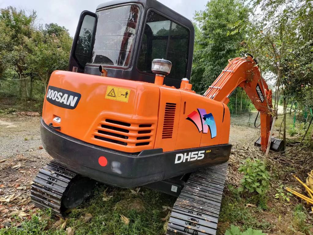 Doosan DH 55 - Mini excavator: picture 3 Doosan DH 55 - Mini excavator: picture 3