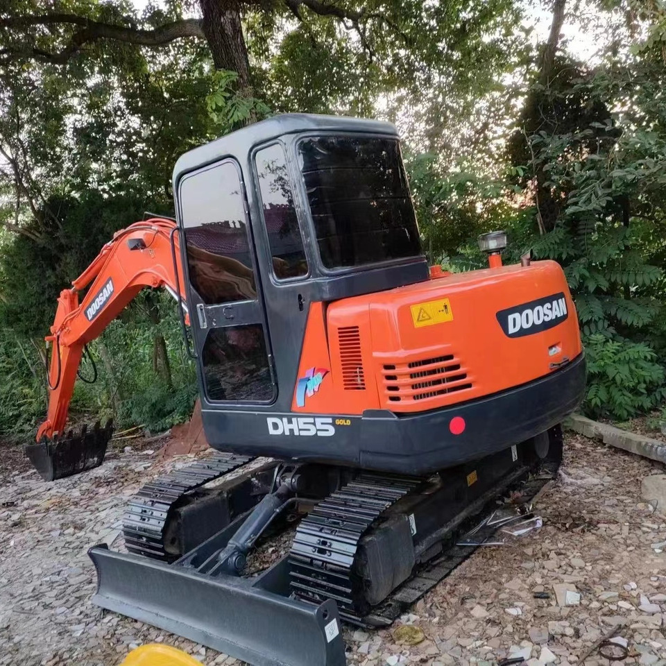 Doosan DH 55 - Mini excavator: picture 2 Doosan DH 55 - Mini excavator: picture 2