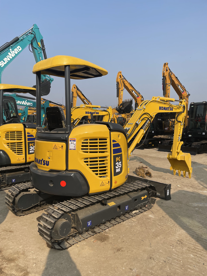 KOMATSU PC 35 MR-3 - Mini excavator: picture 4 KOMATSU PC 35 MR-3 - Mini excavator: picture 4