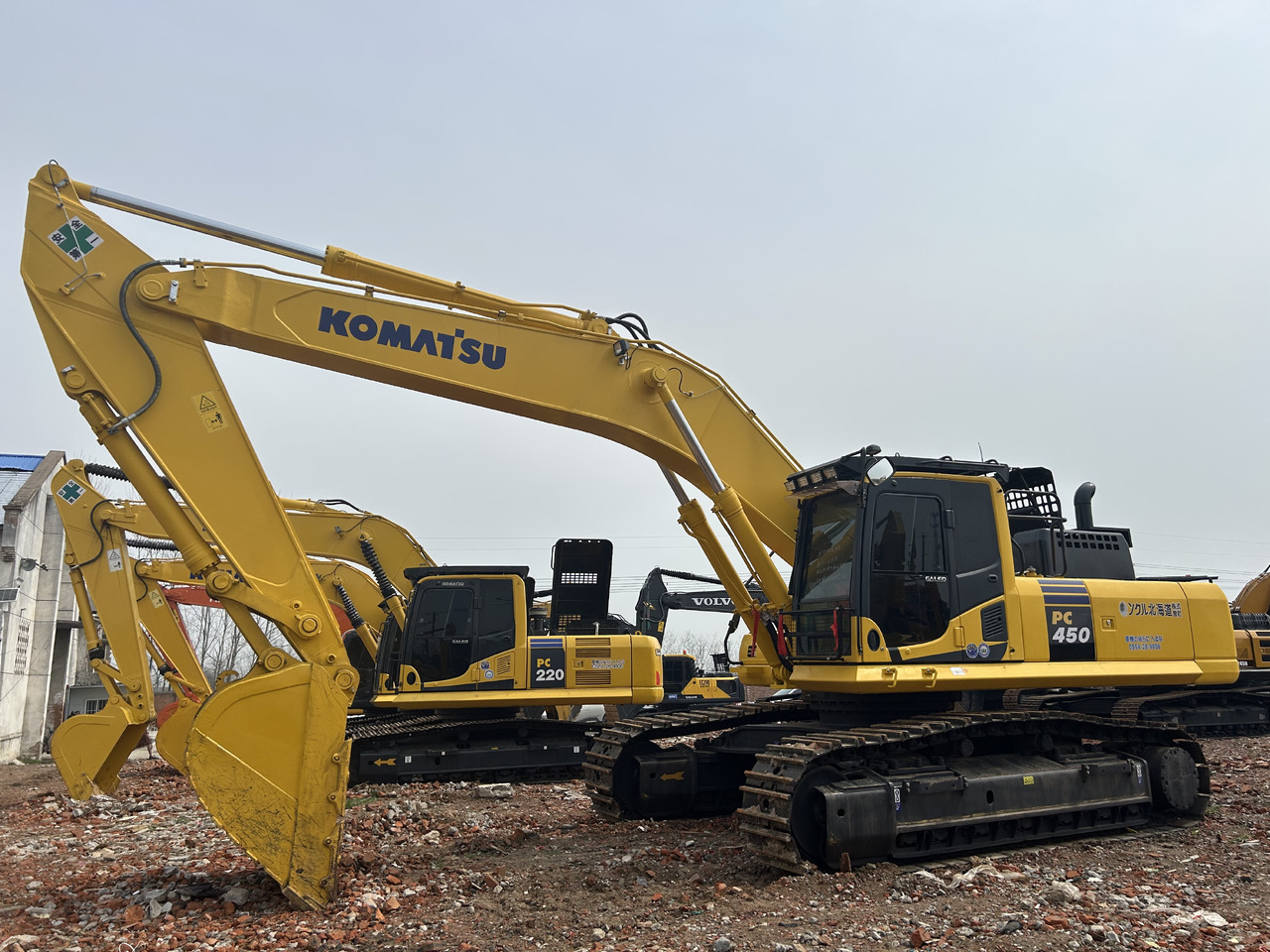 KOMATSU PC450-8 - Crawler excavator: picture 3 KOMATSU PC450-8 - Crawler excavator: picture 3