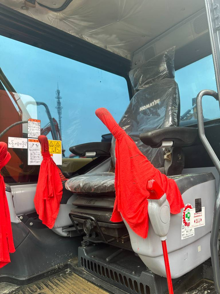 Komatsu PC 130 - Mini excavator: picture 3 Komatsu PC 130 - Mini excavator: picture 3