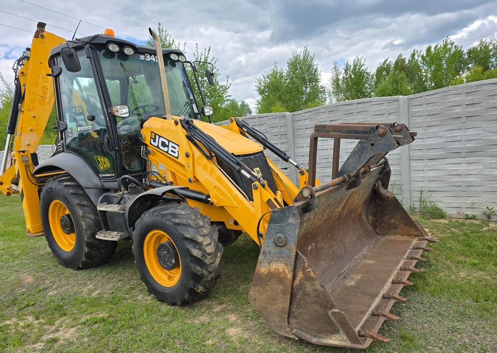 JCB - Backhoe loader: picture 2 JCB - Backhoe loader: picture 2
