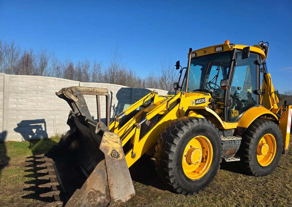 JCB - Backhoe loader: picture 3 JCB - Backhoe loader: picture 3