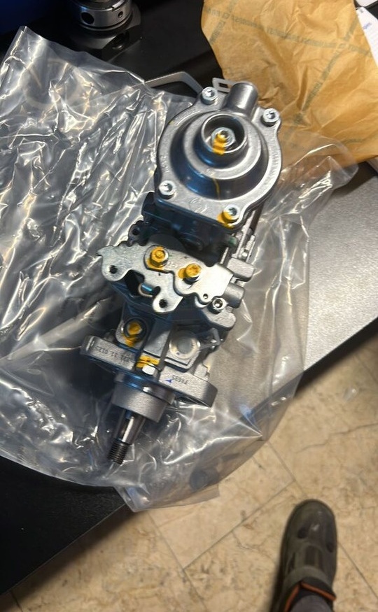 Bosch 2023 12.163 MAN 0460424150 Bosch Man - Fuel pump for Truck: picture 4 Bosch 2023 12.163 MAN 0460424150 Bosch Man - Fuel pump for Truck: picture 4