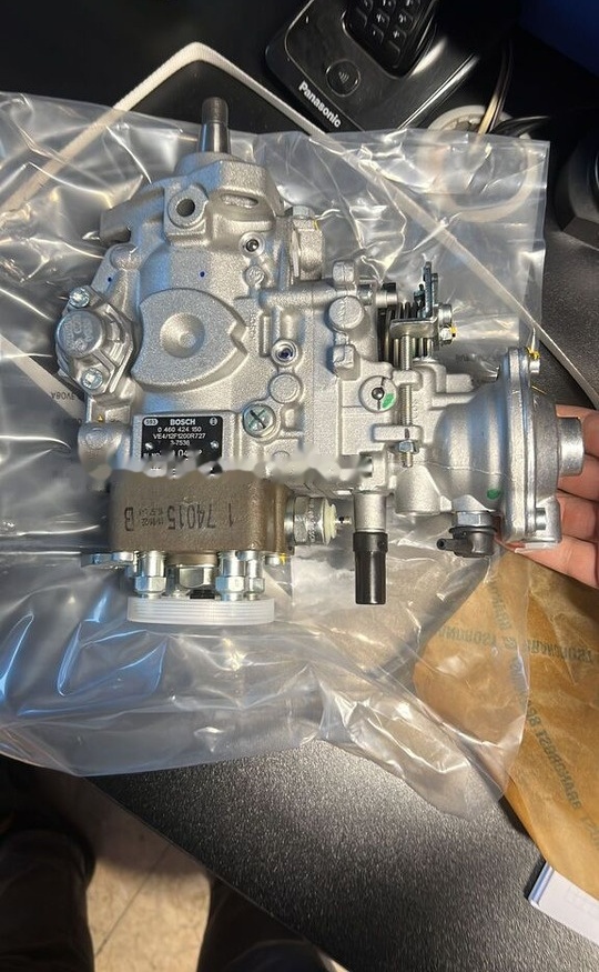 Bosch 2023 12.163 MAN 0460424150 Bosch Man - Fuel pump for Truck: picture 3 Bosch 2023 12.163 MAN 0460424150 Bosch Man - Fuel pump for Truck: picture 3