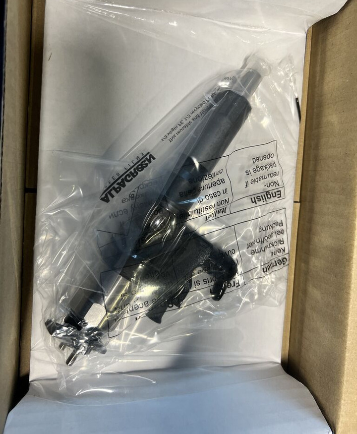 Denso 2012-2023 095000-5471 Denso 2012-2023 - Injector for Truck: picture 3 Denso 2012-2023 095000-5471 Denso 2012-2023 - Injector for Truck: picture 3