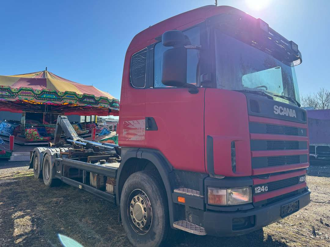 2003 Scania R 124 GB6X2 / Krokløfter - Hook lift truck: picture 3 2003 Scania R 124 GB6X2 / Krokløfter - Hook lift truck: picture 3