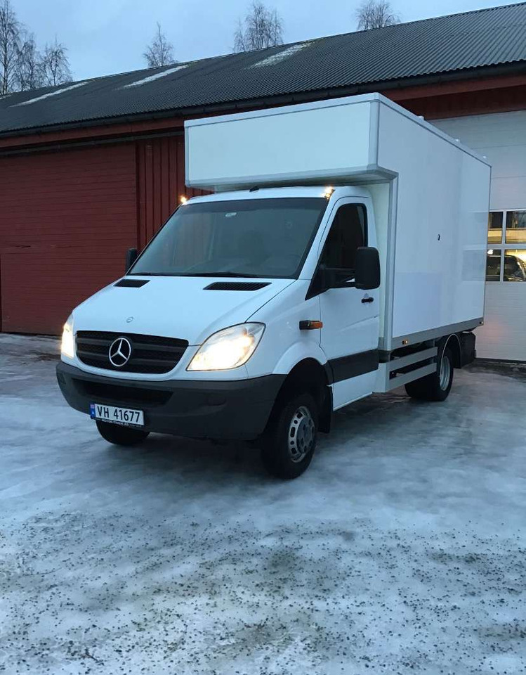 2012 Mercedes-Benz Sprinter EU-GODKJENT SVÆRT LAV KM! - Box truck: picture 1 2012 Mercedes-Benz Sprinter EU-GODKJENT SVÆRT LAV KM! - Box truck: picture 1