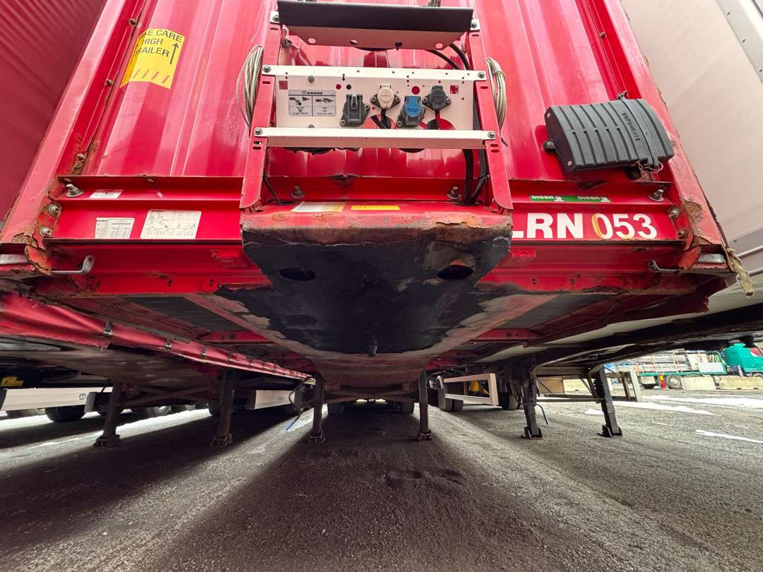 2015 KRONE Profi Liner / MEGA / Curtain / Lifting roof - Curtainsider semi-trailer: picture 5 2015 KRONE Profi Liner / MEGA / Curtain / Lifting roof - Curtainsider semi-trailer: picture 5