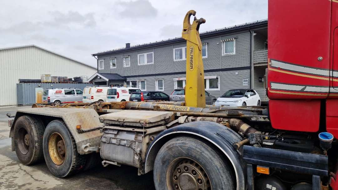 Hook lift truck Scania R580 Brøytebil med sideplog og hydraulisk saltsystem: picture 6