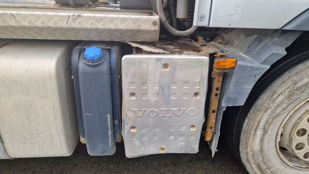 Hook lift truck Volvo FH6X2-Krokbil med hydraulisk brøyteutstyr: picture 12