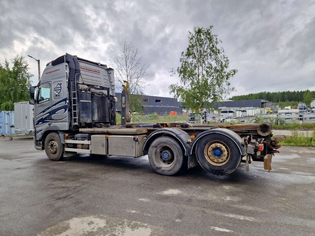 Volvo FH6X2-Krokbil med hydraulisk brøyteutstyr - Hook lift truck: picture 2 Volvo FH6X2-Krokbil med hydraulisk brøyteutstyr - Hook lift truck: picture 2