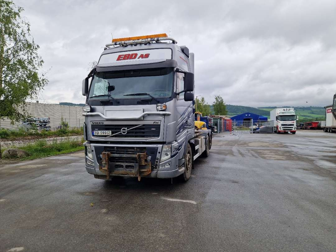 Volvo FH6X2-Krokbil med hydraulisk brøyteutstyr - Hook lift truck: picture 5 Volvo FH6X2-Krokbil med hydraulisk brøyteutstyr - Hook lift truck: picture 5
