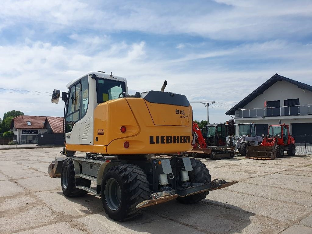 Liebherr A 910 Compact - Wheel excavator: picture 3 Liebherr A 910 Compact - Wheel excavator: picture 3