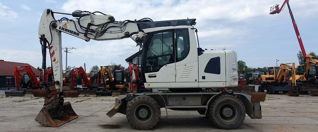 Liebherr A 914 Compact - Wheel excavator: picture 2 Liebherr A 914 Compact - Wheel excavator: picture 2