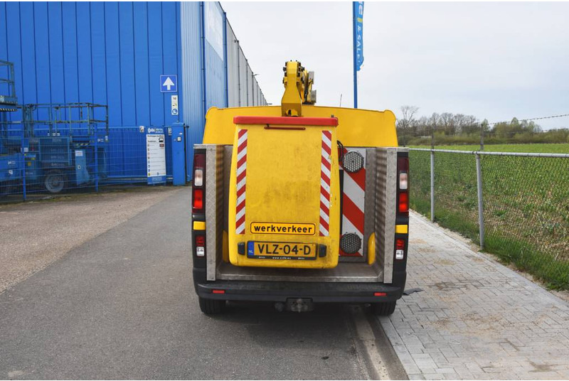 France Elevateur 111 FC - Truck mounted aerial platform: picture 5 France Elevateur 111 FC - Truck mounted aerial platform: picture 5
