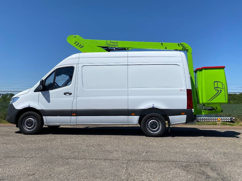 France Elevateur 121 F| HYBRID | PLATFORM BATTERY OPERATED - Truck mounted aerial platform: picture 1 France Elevateur 121 F| HYBRID | PLATFORM BATTERY OPERATED - Truck mounted aerial platform: picture 1