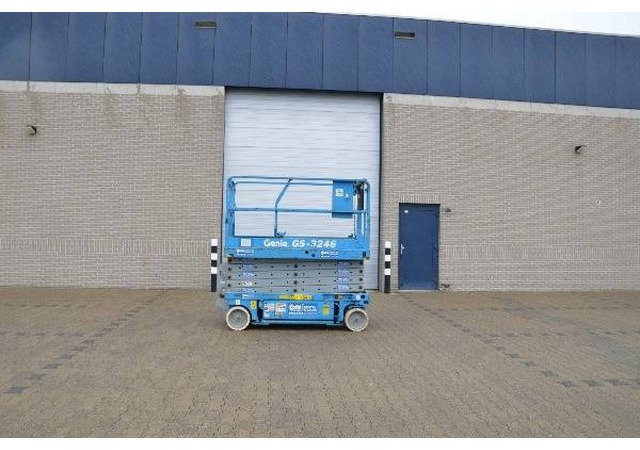 Genie GS 3246 - Scissor lift: picture 4 Genie GS 3246 - Scissor lift: picture 4
