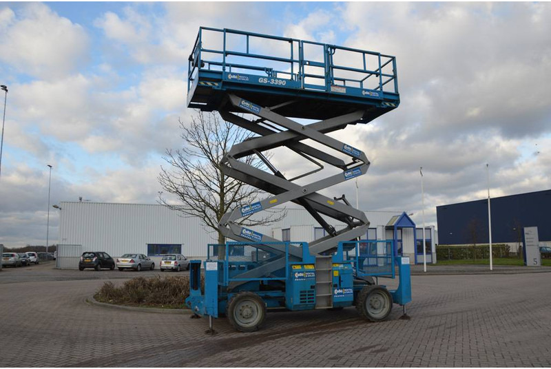 Genie GS3390 RT | 2008 - Scissor lift: picture 1 Genie GS3390 RT | 2008 - Scissor lift: picture 1