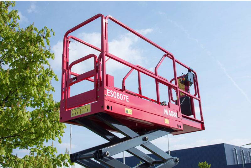 New Scissor lift MAGNI ES0807E: picture 9