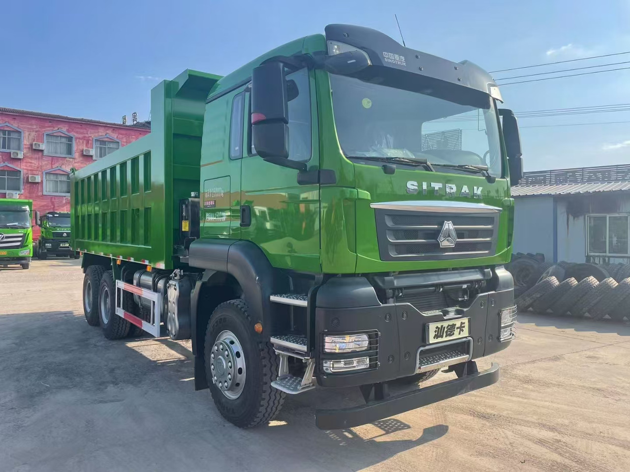 Sinotruck - Tipper: picture 5 Sinotruck - Tipper: picture 5