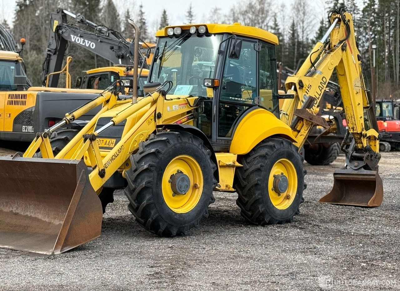 New Holland LB115 4PS, Traktorikaivuri, 7900h, 2001, Lahti - Construction machinery: picture 2 New Holland LB115 4PS, Traktorikaivuri, 7900h, 2001, Lahti - Construction machinery: picture 2