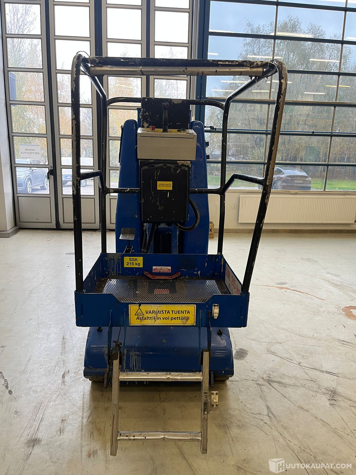 UpRight MB 26, 2002 Kuukulkija, Vantaa - Construction machinery: picture 3 UpRight MB 26, 2002 Kuukulkija, Vantaa - Construction machinery: picture 3
