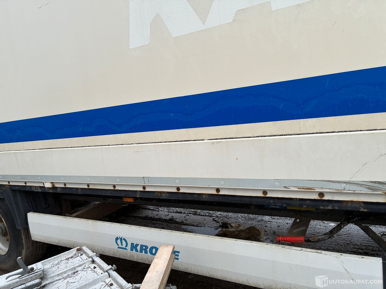 Krone Puoliperävaunu, 2014, Hyvinkää - Closed box semi-trailer: picture 5 Krone Puoliperävaunu, 2014, Hyvinkää - Closed box semi-trailer: picture 5