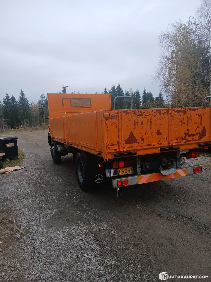 Mercedes-Benz 1114, 1992, Rautalampi - Dropside/ Flatbed truck: picture 3 Mercedes-Benz 1114, 1992, Rautalampi - Dropside/ Flatbed truck: picture 3