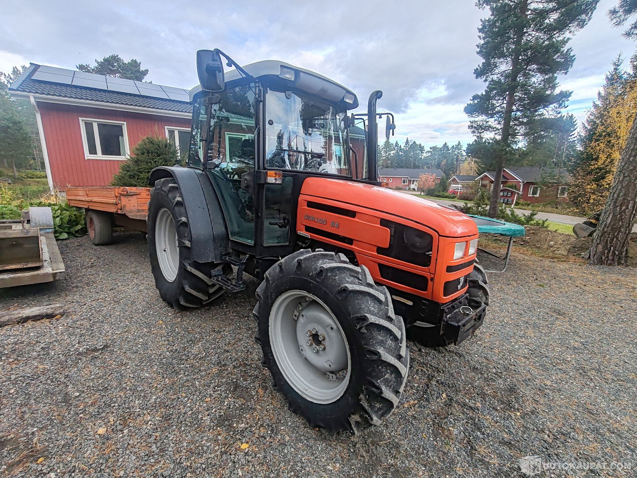 Same Dorado 86 traktori talven lumitöihin, 2005. MTK25, Uusikaupunki - Farm tractor: picture 1 Same Dorado 86 traktori talven lumitöihin, 2005. MTK25, Uusikaupunki - Farm tractor: picture 1