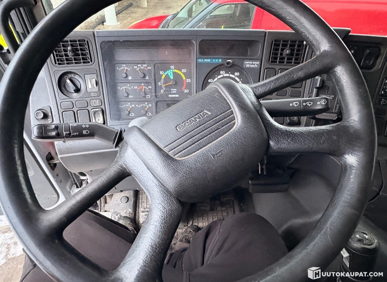 Dropside/ Flatbed truck, Crane truck Scania G94 260 hp, 4x2, with HIAB crane and aluminium-sided flatbed, 2001, Kurikka: picture 24