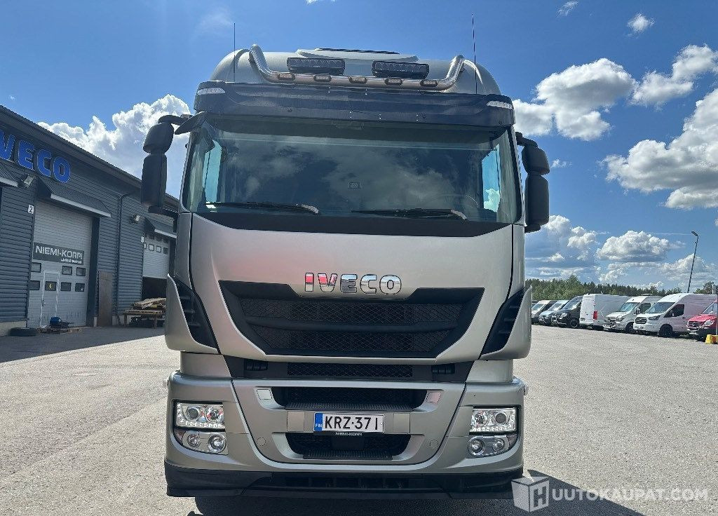 Iveco Stralis AS440S560 6x2, 2017, 12.9 l, 887 000 km, Pirkkala - Truck: picture 2 Iveco Stralis AS440S560 6x2, 2017, 12.9 l, 887 000 km, Pirkkala - Truck: picture 2