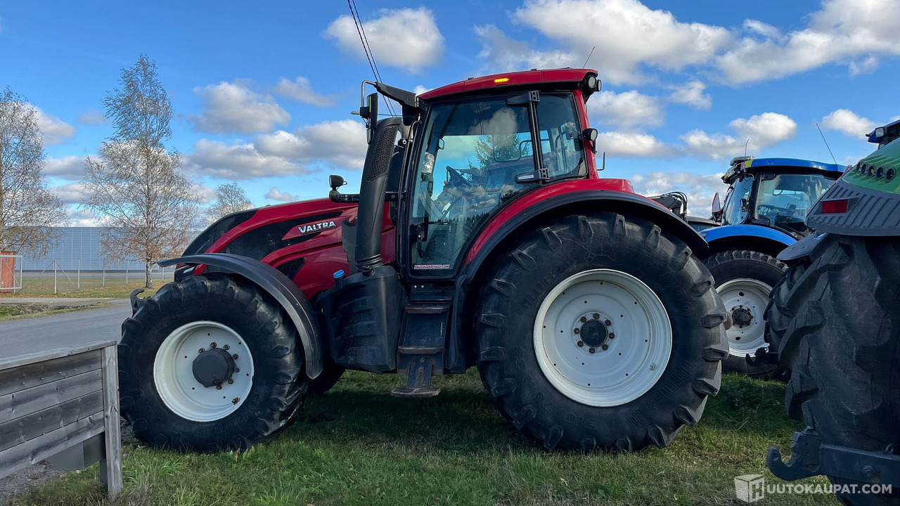 Valtra T144, 2018, 8 000 h, maataloustraktori, MTK25, Kouvola - Farm tractor: picture 2 Valtra T144, 2018, 8 000 h, maataloustraktori, MTK25, Kouvola - Farm tractor: picture 2