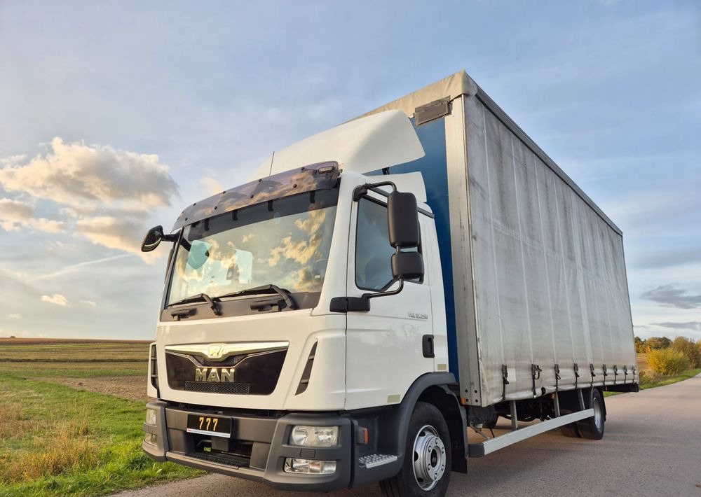 MAN TGL 12.250 6.2m 7.6m HAK AUTOMAT KLIMA 12000kg ESP EURO 6 mega / TOP STAN / okazja nauka jazdy MOŻLIWOŚĆ DOSTOSOWANIA elka - Curtainsider truck: picture 1 MAN TGL 12.250 6.2m 7.6m HAK AUTOMAT KLIMA 12000kg ESP EURO 6 mega / TOP STAN / okazja nauka jazdy MOŻLIWOŚĆ DOSTOSOWANIA elka - Curtainsider truck: picture 1