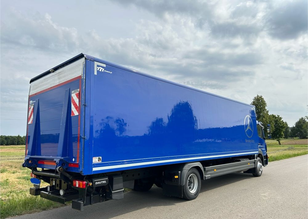 Mercedes-Benz Atego 1524 Z Niemiec 8.65m TOP 2018 Przód i tył na poduszkach 15t DMC / TOP STAN on lease Mercedes-Benz Atego 1524 Z Niemiec 8.65m TOP 2018 Przód i tył na poduszkach 15t DMC / TOP STAN: picture 7 Mercedes-Benz Atego 1524 Z Niemiec 8.65m TOP 2018 Przód i tył na poduszkach 15t DMC / TOP STAN on lease Mercedes-Benz Atego 1524 Z Niemiec 8.65m TOP 2018 Przód i tył na poduszkach 15t DMC / TOP STAN: picture 7