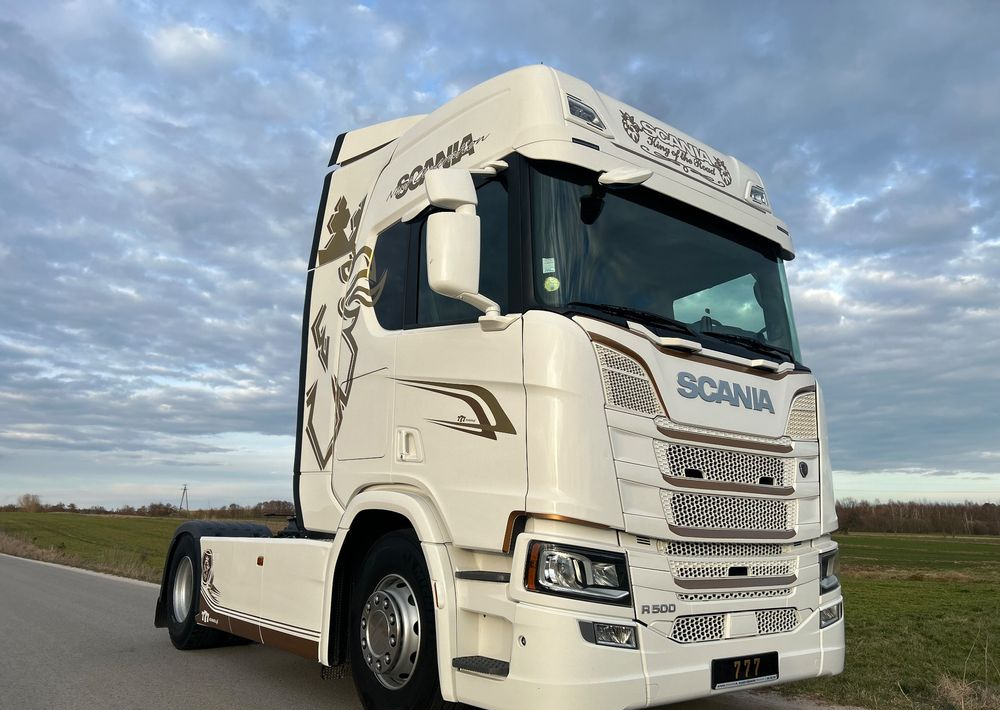 Scania R500 FULL AIR 2019 10x poduszki KLIMA POSTOJOWA / RETARDER / FULL SPOJLER / TOP STAN / od jedynego właściciela ! HYDRAULIKA spod beczki spożywczej ! / do wywrotu ruchomej podłogi beczki TOP TOP - Tractor unit: picture 3 Scania R500 FULL AIR 2019 10x poduszki KLIMA POSTOJOWA / RETARDER / FULL SPOJLER / TOP STAN / od jedynego właściciela ! HYDRAULIKA spod beczki spożywczej ! / do wywrotu ruchomej podłogi beczki TOP TOP - Tractor unit: picture 3