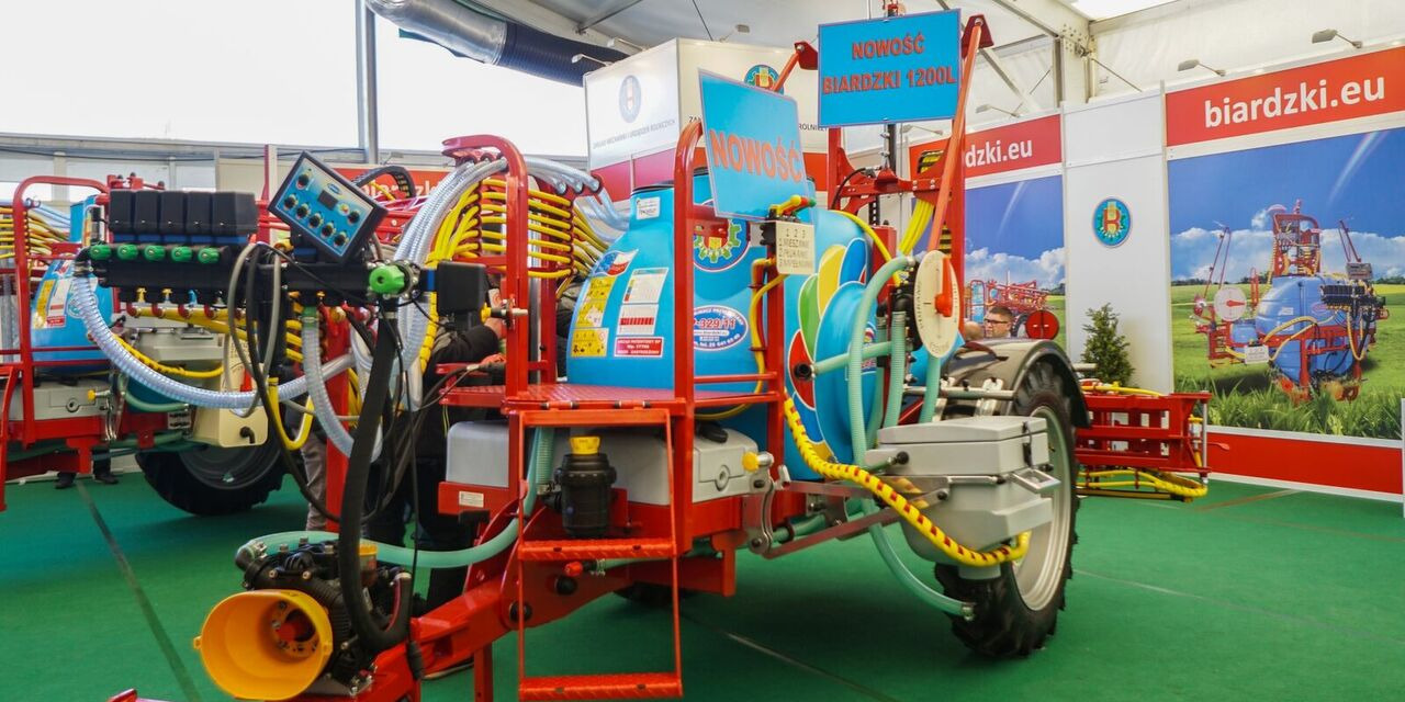 Biardzki 1200/12 P-329/25 - Trailed sprayer: picture 4 Biardzki 1200/12 P-329/25 - Trailed sprayer: picture 4