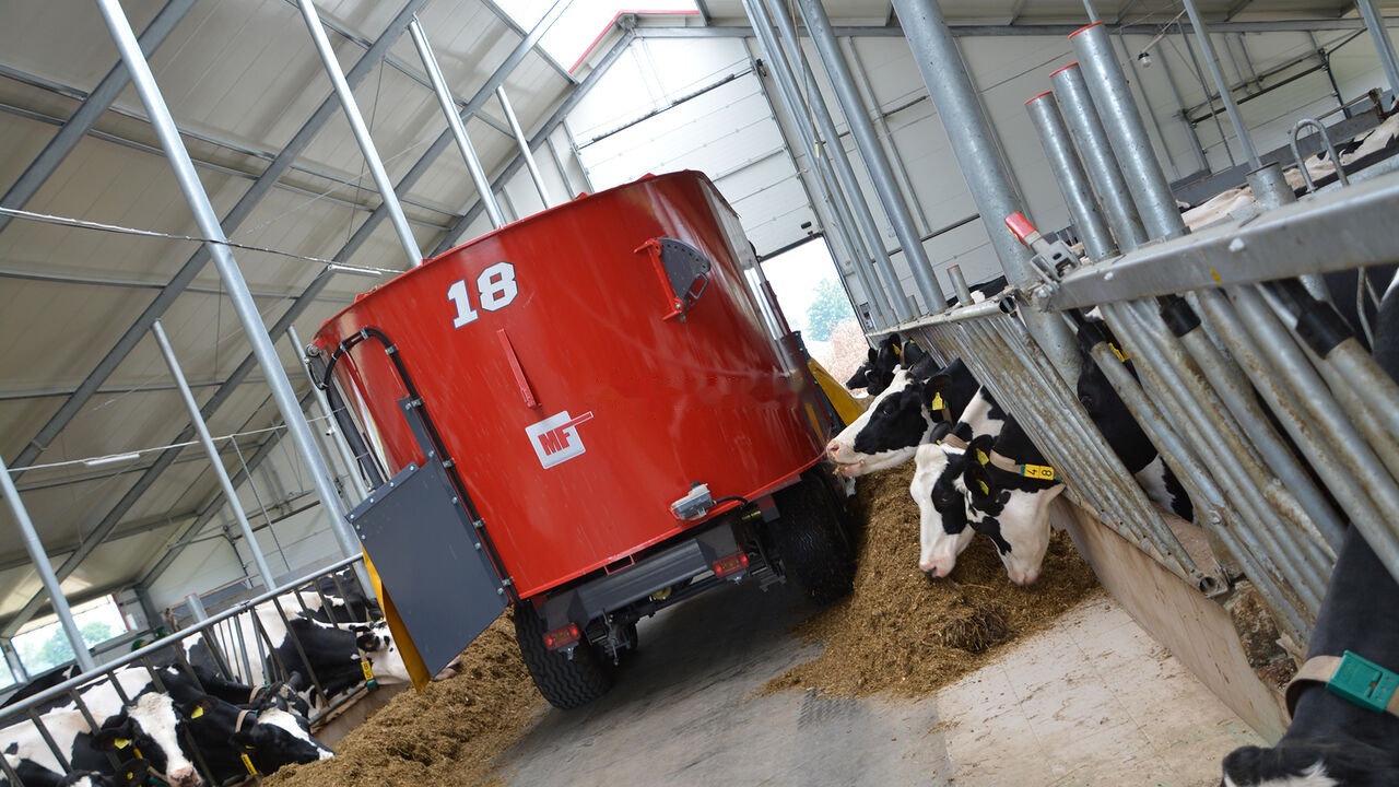 Metal-Fach T659 - BELMIX - Forage mixer wagon: picture 1 Metal-Fach T659 - BELMIX - Forage mixer wagon: picture 1