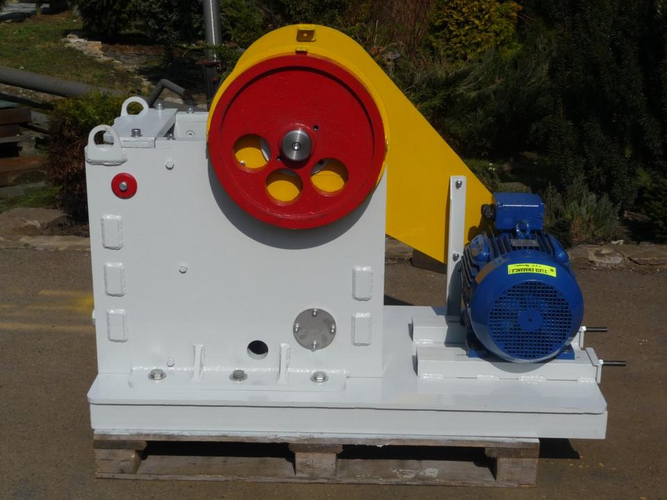 Labor BACKENBRECHER JC 500 - Jaw crusher: picture 2 Labor BACKENBRECHER JC 500 - Jaw crusher: picture 2