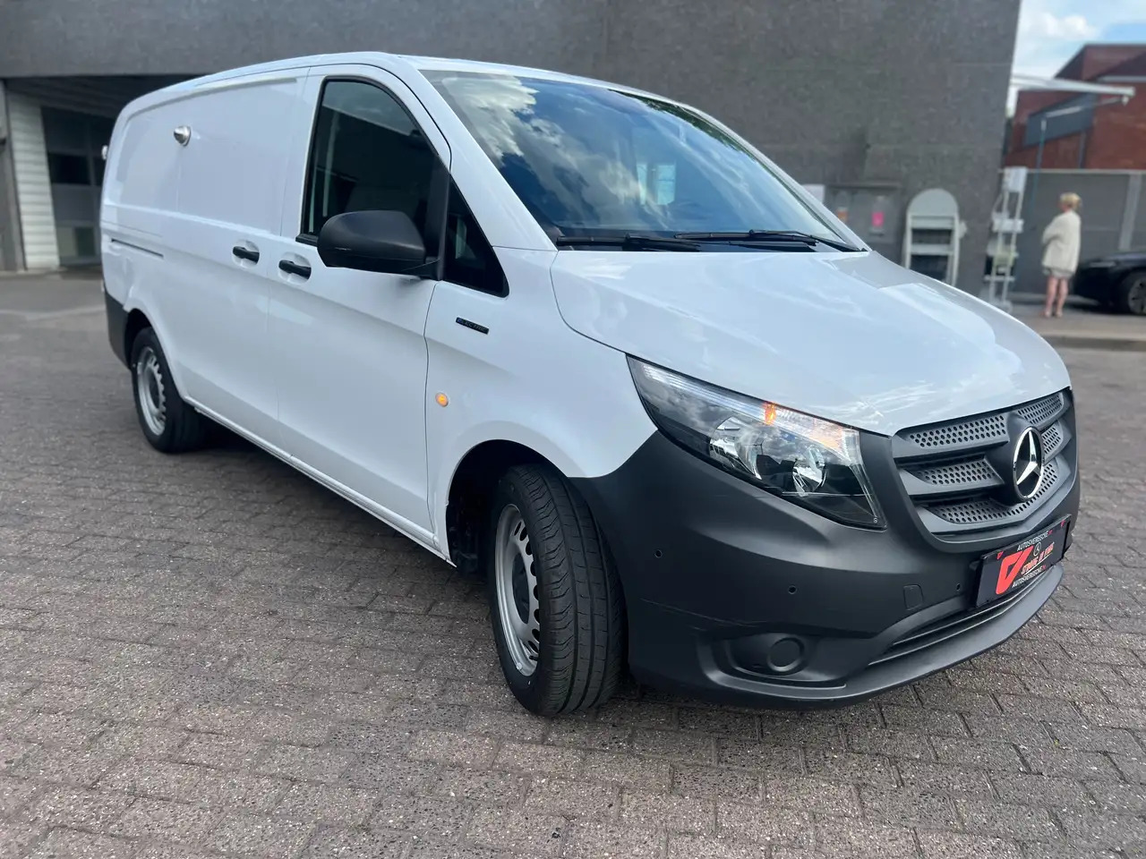 Mercedes-Benz Vito eVito 41kWh A2 (13.000€ex) PTS | Carplay | Came - Panel van: picture 3 Mercedes-Benz Vito eVito 41kWh A2 (13.000€ex) PTS | Carplay | Came - Panel van: picture 3