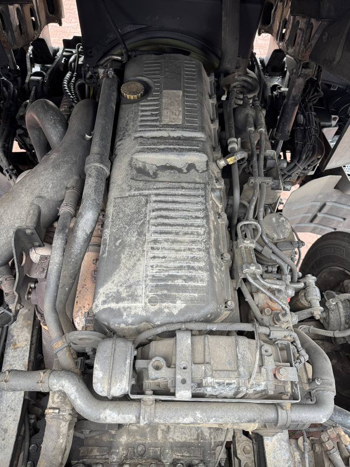 IVECO STRALIS HI-WAY - Spare parts: picture 1 IVECO STRALIS HI-WAY - Spare parts: picture 1