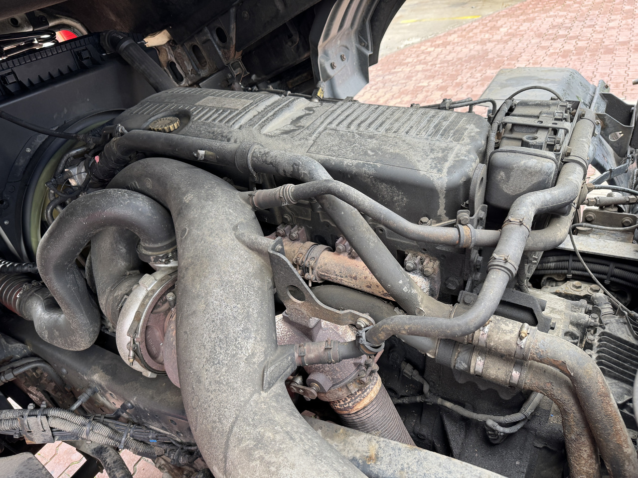 IVECO STRALIS HI-WAY - Spare parts: picture 2 IVECO STRALIS HI-WAY - Spare parts: picture 2