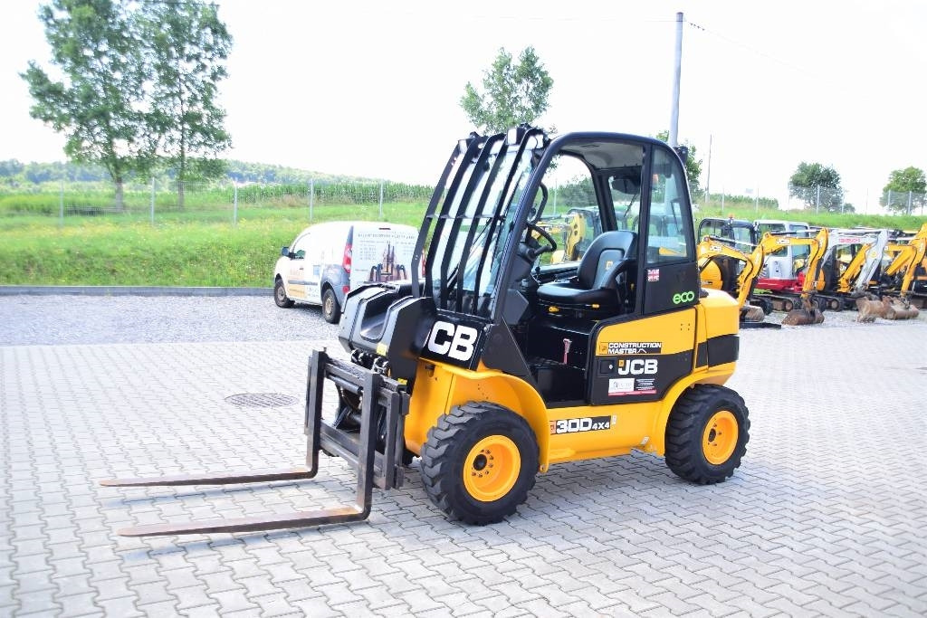 Diesel forklift JCB TLT 30 D 4x4 TELETRUK: picture 1