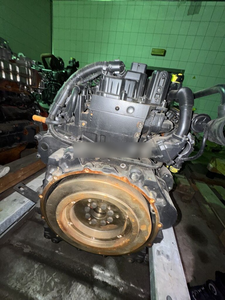 Deutz TCD 2.9 L4   Deutz 2.9 TCD L4 - Engine for Excavator: picture 3 Deutz TCD 2.9 L4   Deutz 2.9 TCD L4 - Engine for Excavator: picture 3