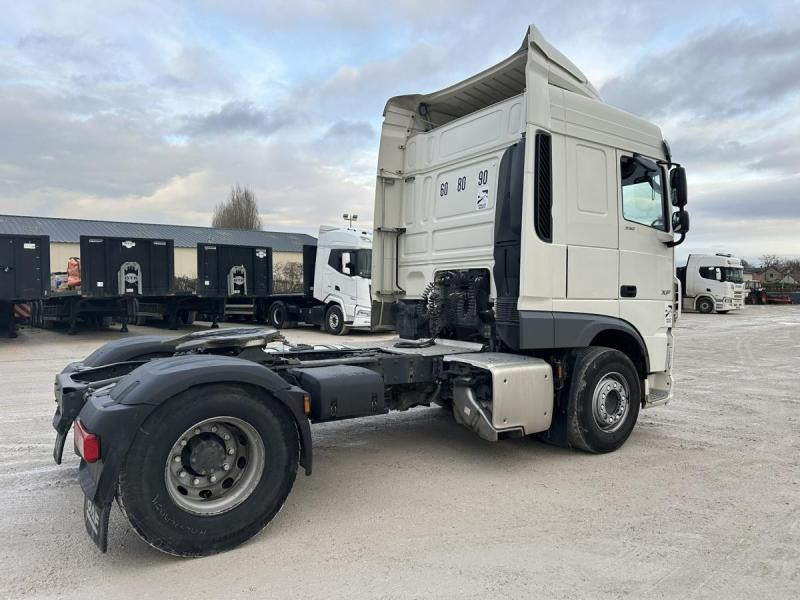 Tractor unit DAF XF 530: picture 6